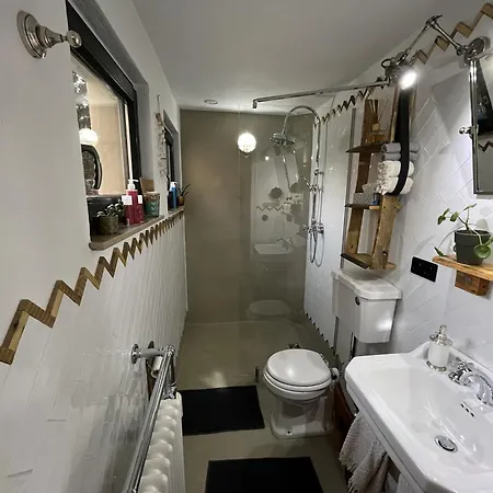 Boutique Benz 3 Διαμέρισμα *