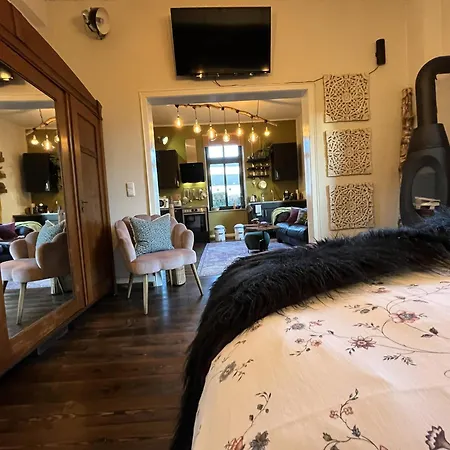 Διαμέρισμα Boutique Benz 3 *